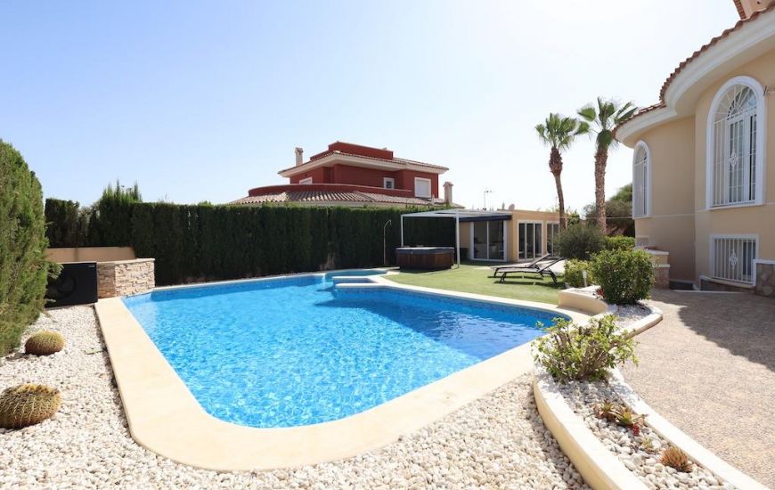 Sale - Villa - Ciudad Quesada