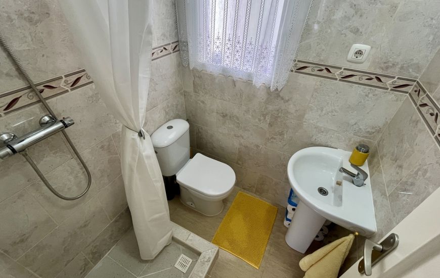 Venta - Villa - Algorfa