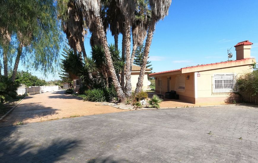 Sale - Villa - Dolores