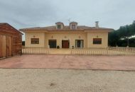 Sale - Villa - Hondón de las Nieves