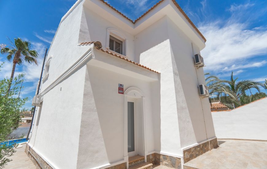 Sale - Villa - Ciudad Quesada
