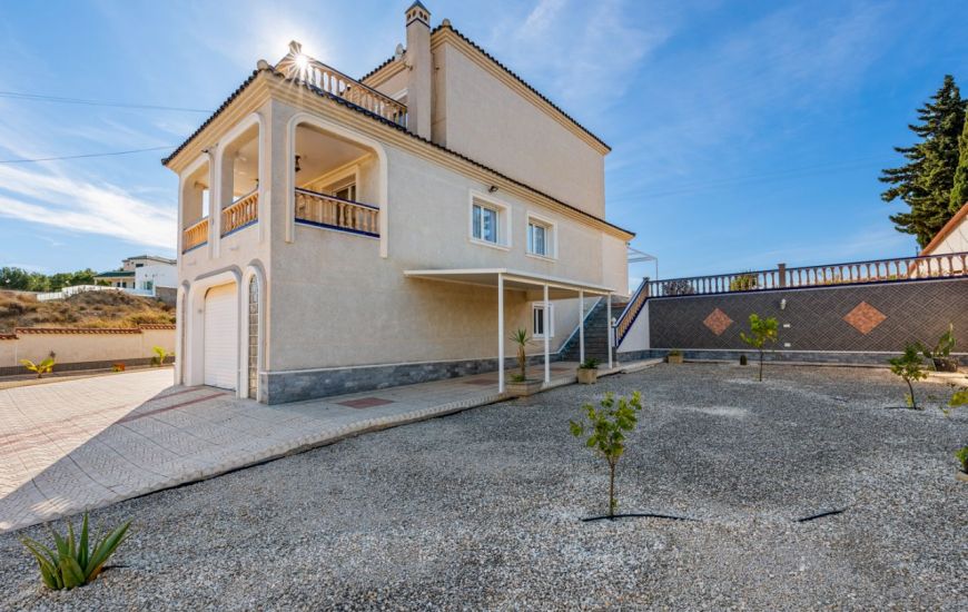 Sale - Villa - Almoradí - Almoradi