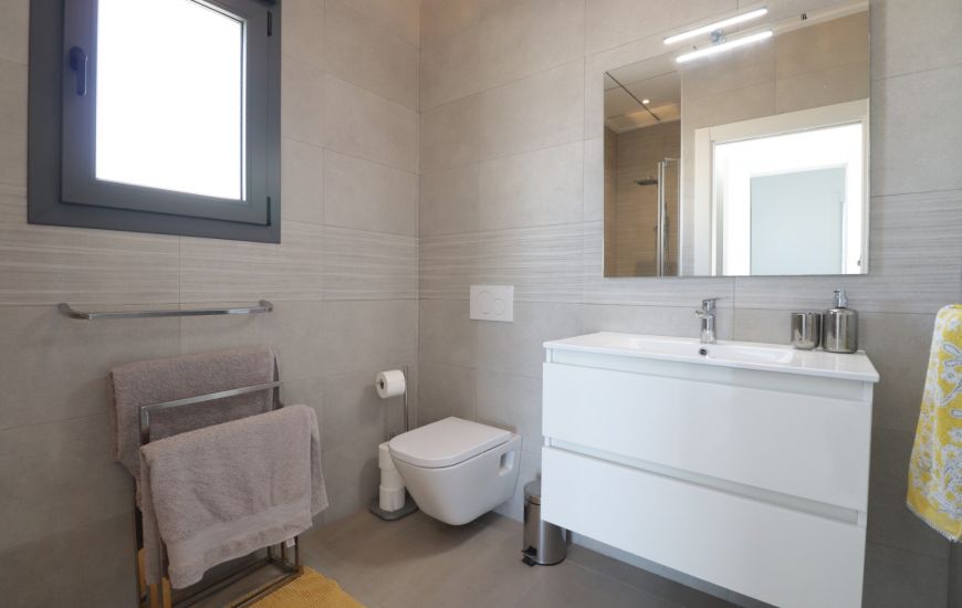 Sale - Villa - Benimar