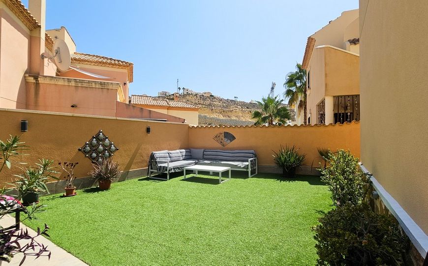 Sale - Villa - Ciudad Quesada