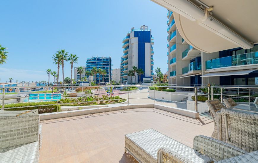 Sale - Apartments - Punta Prima