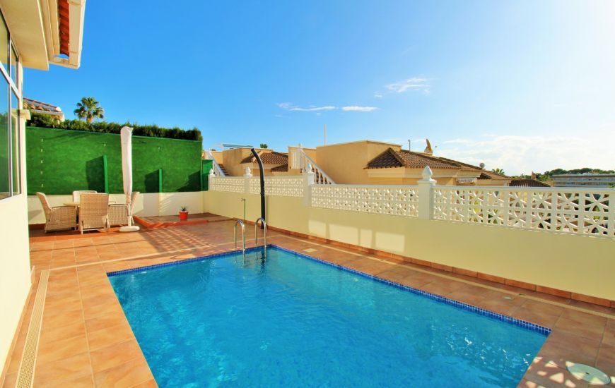 Sale - Bungalow - Villamartin