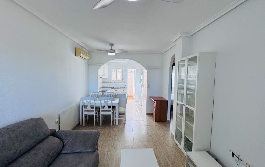 Sale - Townhouse - Daya Nueva