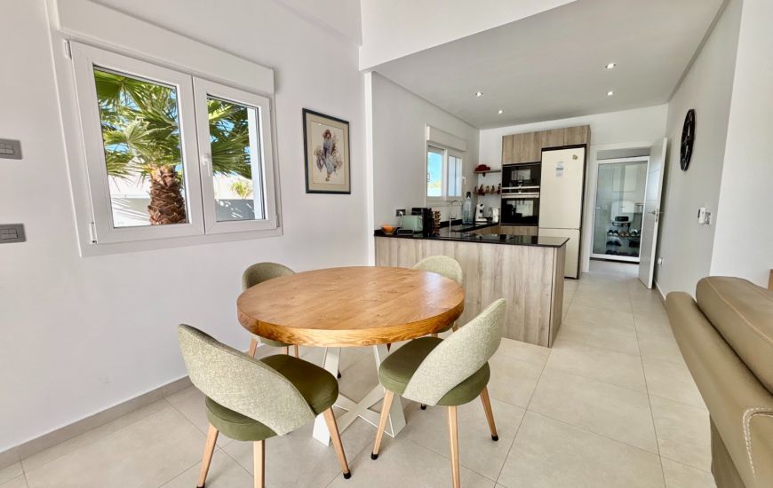 Venta - Villa - Benijofar