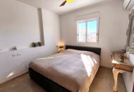 Sale - Rijtjeshuis - Bigastro