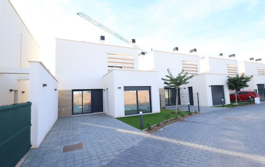 Sale - Villa - Los Alcázares