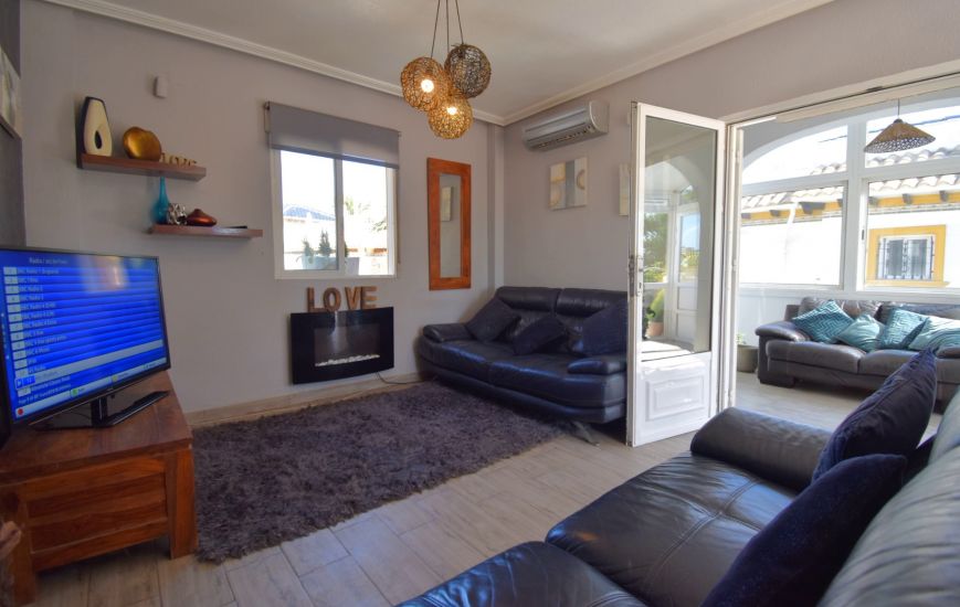 Sale - Villa - Orihuela Costa