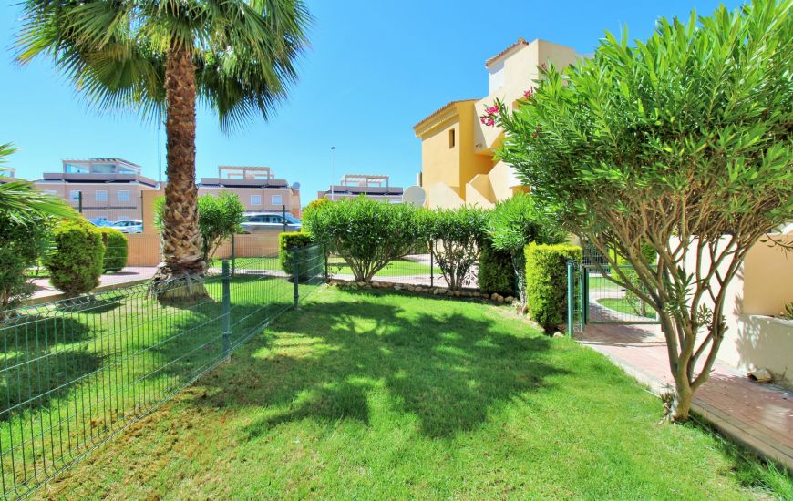 Sale - Apartments - Punta Prima