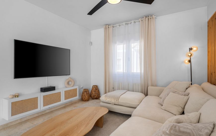 Sale - Townhouse - Alicante