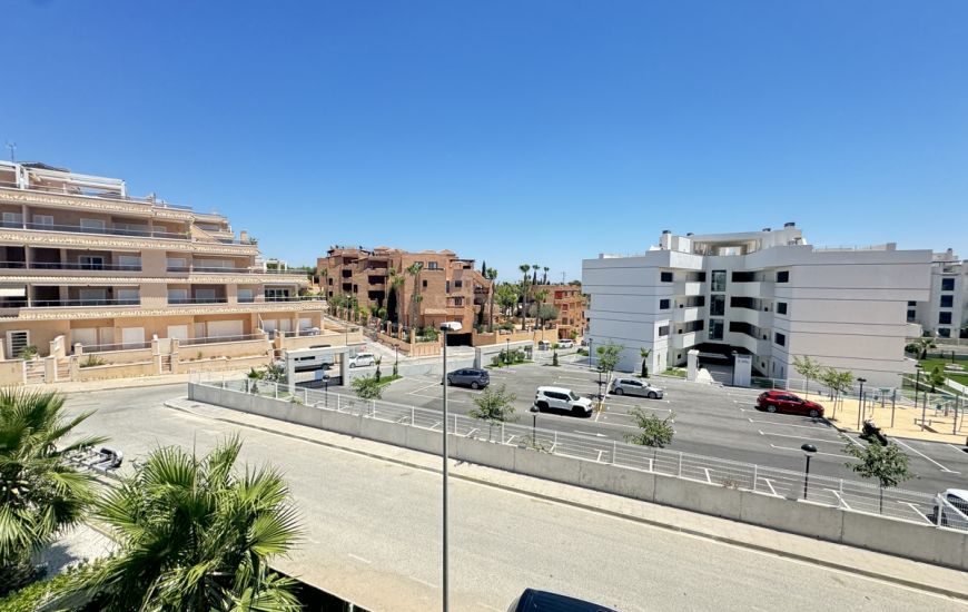 Sale - Apartments - Villamartin