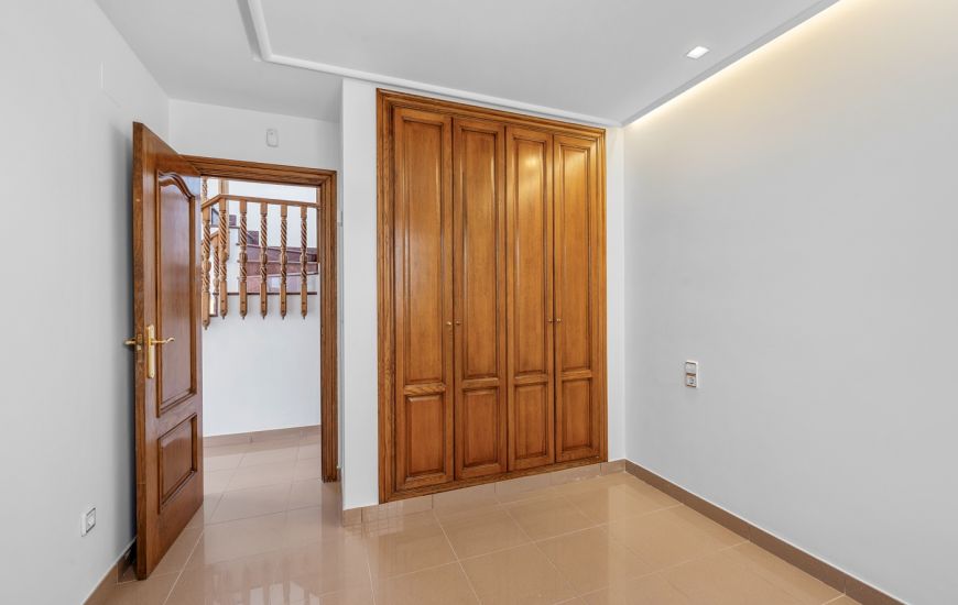 Sale - Villa - Torrevieja