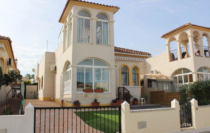 Sale - Villa - Ciudad Quesada