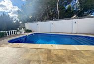 Sale - Villa - Villamartin