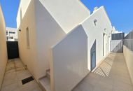 Sale - Villa - Pilar de la Horadada