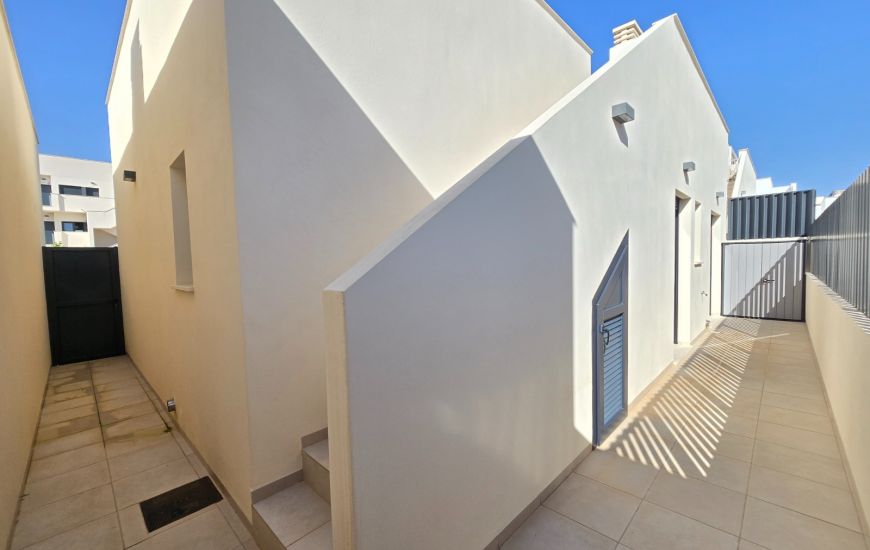 Sale - Villa - Pilar de la Horadada