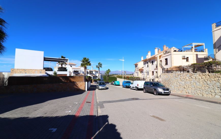 Sale - Apartments - Algorfa