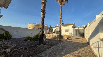 Villa - Sale - Torrevieja - Torrevieja