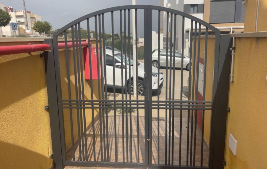 Sale - Villa - Guardamar del Segura