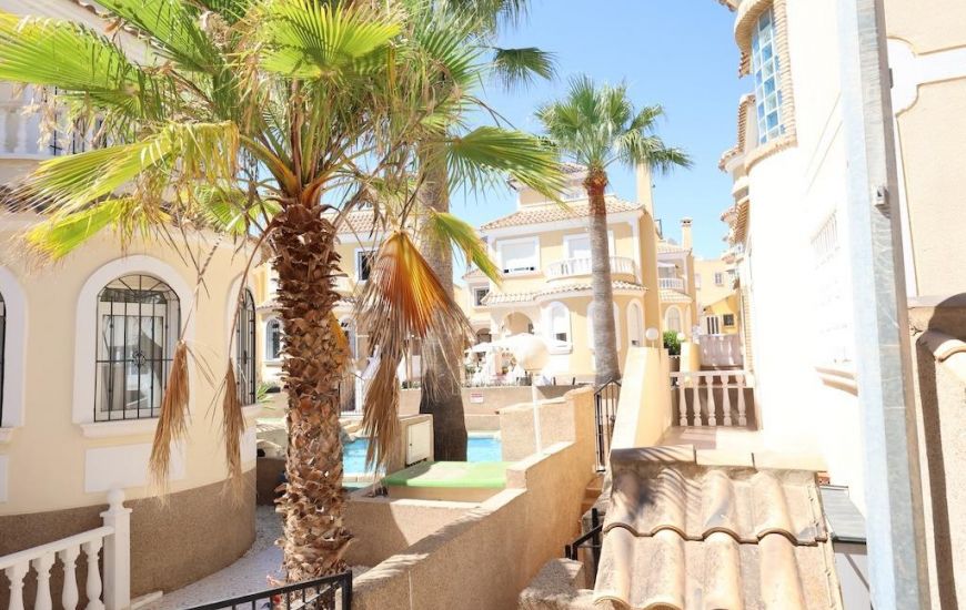 Sale - Villa - Orihuela Costa