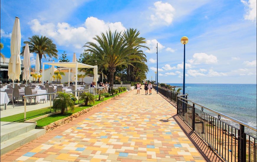 New Build - Villa - Los Altos