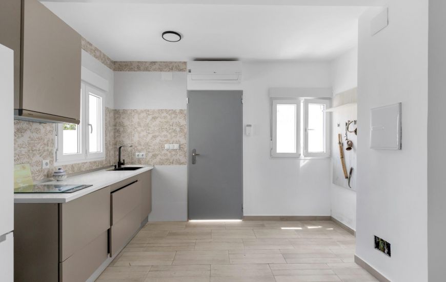 Sale - Villa - Torrevieja