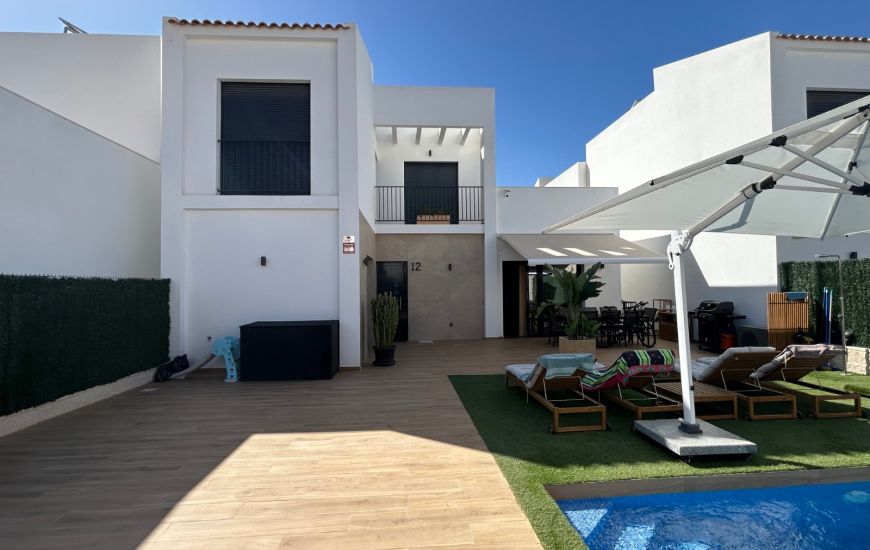 Sale - Villa - Ciudad Quesada