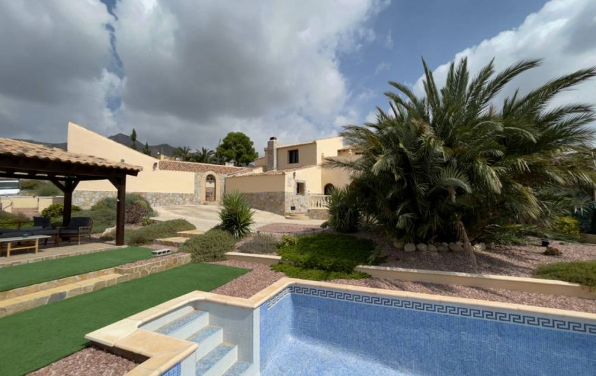 Sale - Finca - Orihuela