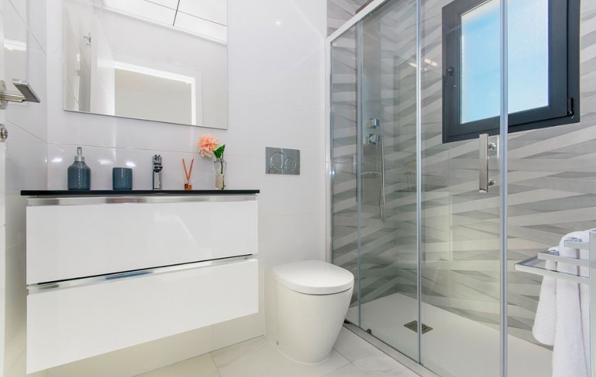 Nueva construcción  - Villa - Entre Naranjos