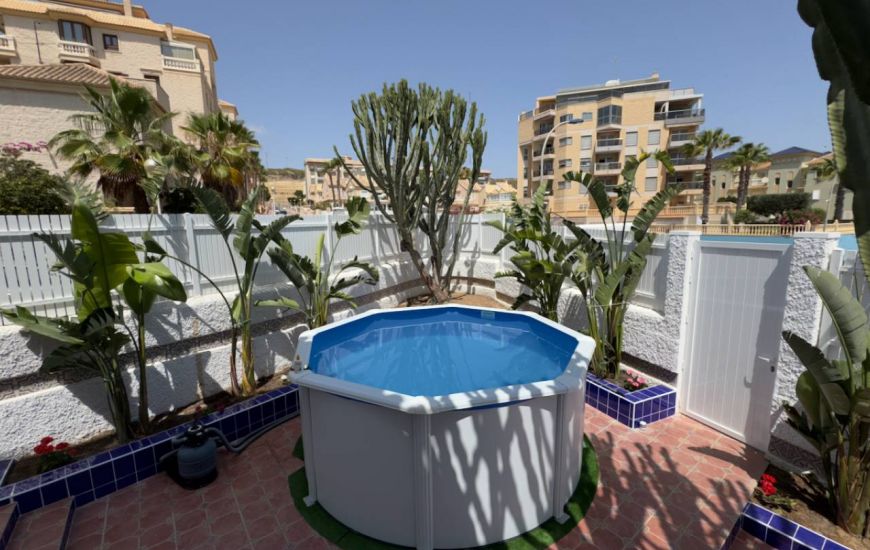 Sale - Villa - Guardamar del Segura