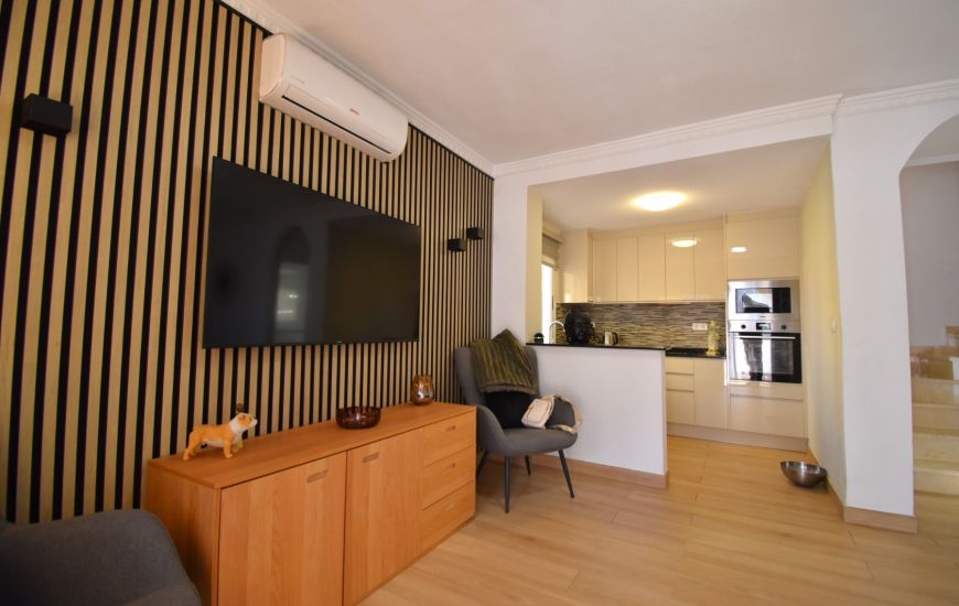 Sale - Villa - Orihuela Costa