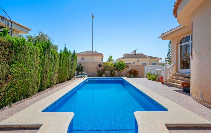 Sale - Villa - Rojales
