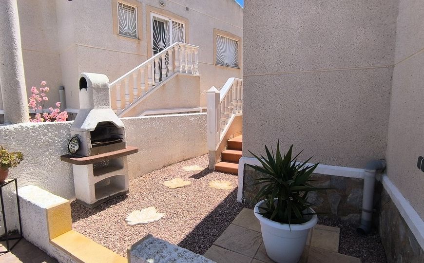 Sale - Half Vrijstaand Huis - Ciudad Quesada