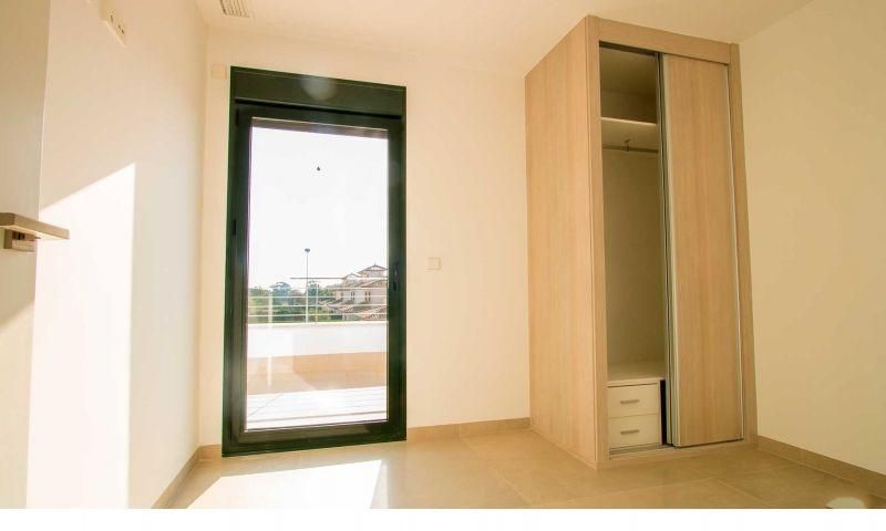 Nueva construcción  - Villa - La Marina