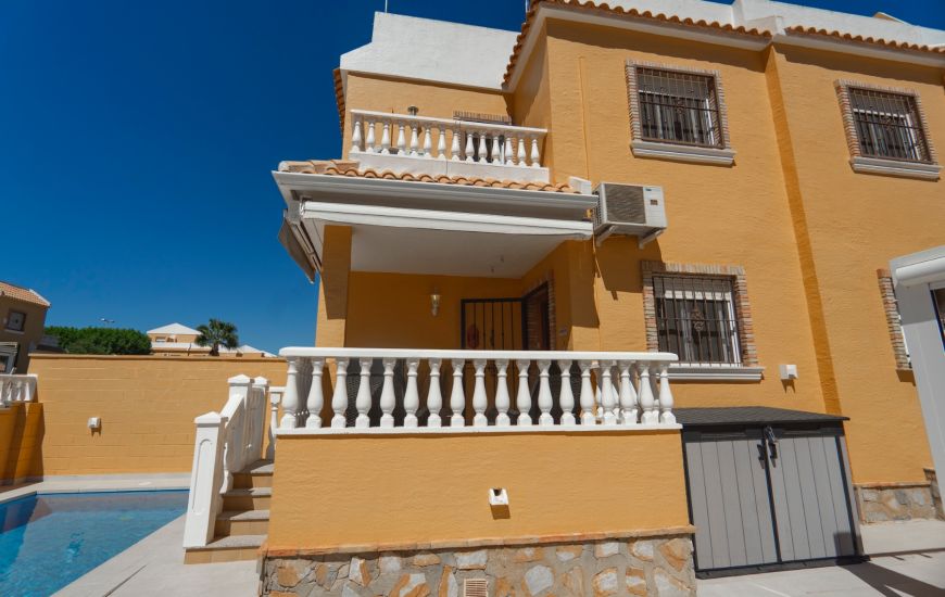 Sale - Semi Detached - Ciudad Quesada