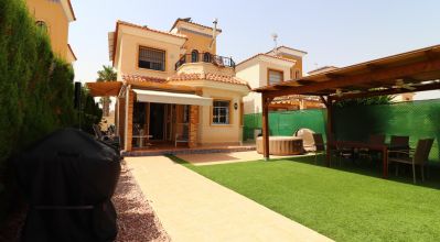 Villa - Venta - Guardamar del Segura - Guardamar del Segura