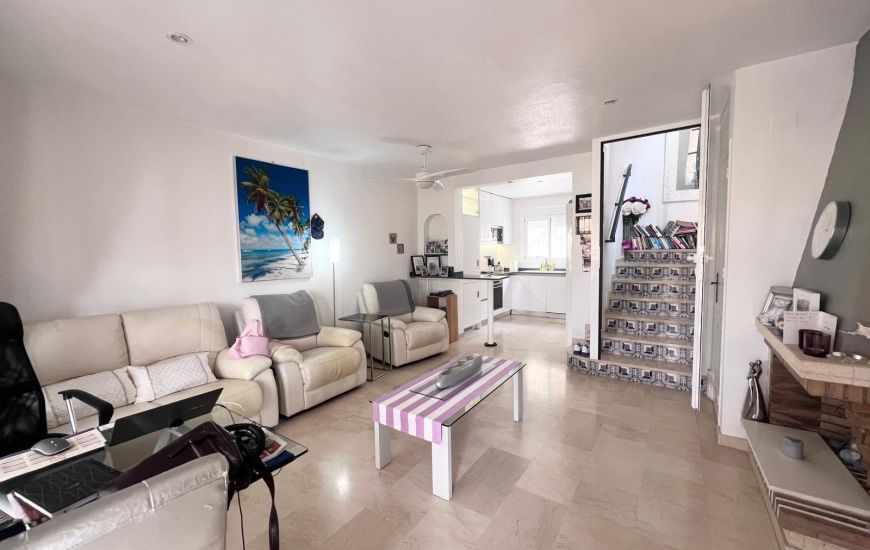 Sale - Half Vrijstaand Huis - Ciudad Quesada