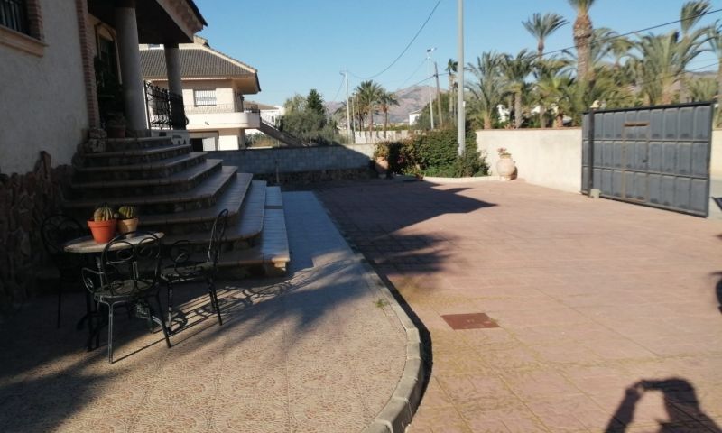 Venta - Villa - Orihuela