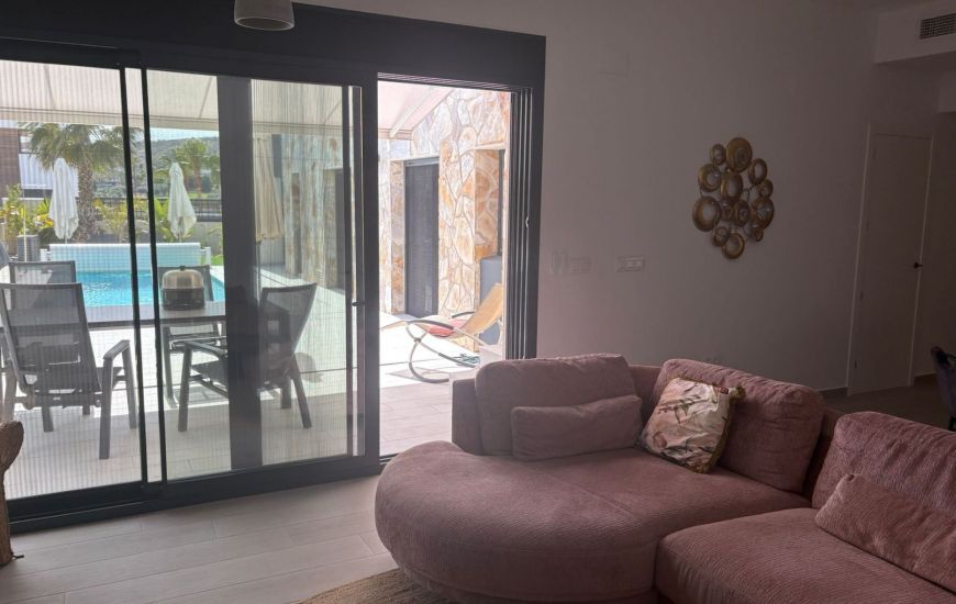 Venta - Villa - Algorfa