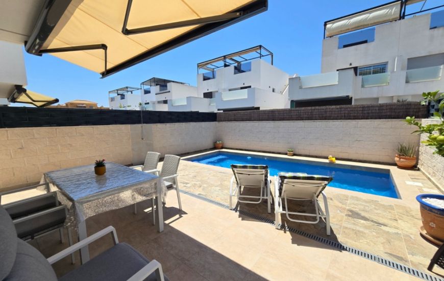 Sale - Villa - Ciudad Quesada