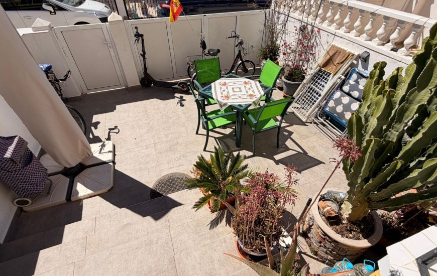Sale - Townhouse - El Raso