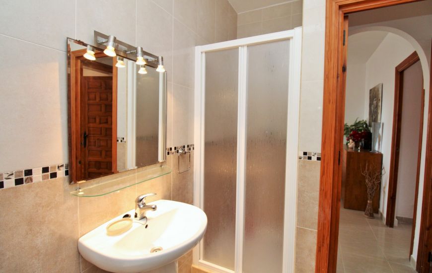 Sale - Villa - Villamartin
