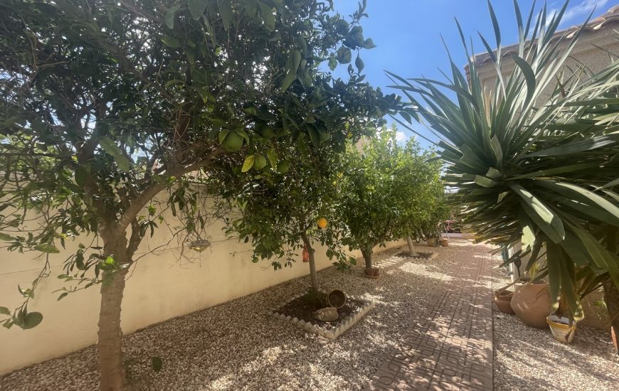 Sale - Villa - Algorfa
