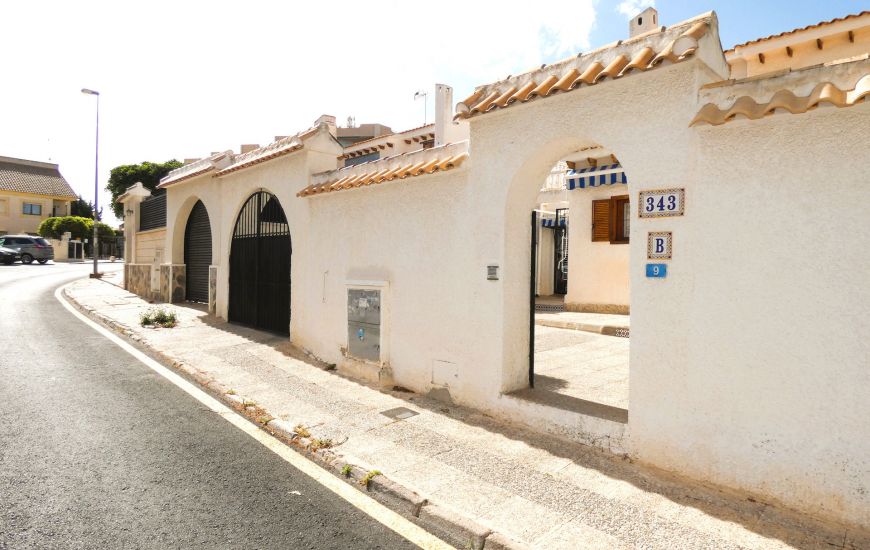 Venta - Villa - La Zenia