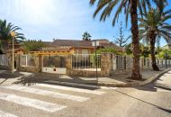 Sale - Villa - Cabo Roig