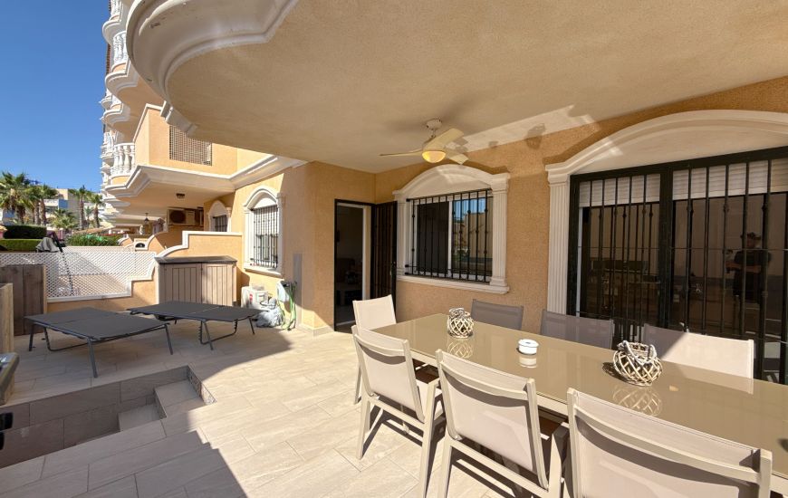 Sale - Apartamento - Cabo Roig