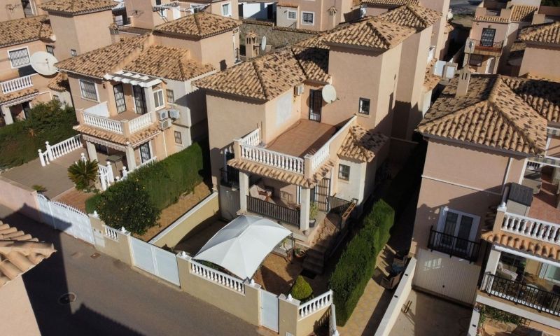 Sale - Villa - Orihuela Costa